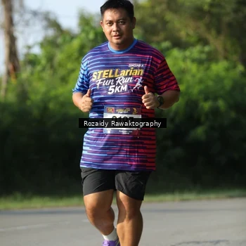 Runner Photo 8006018