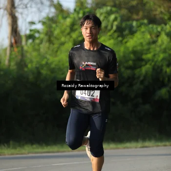 Runner Photo 8006025