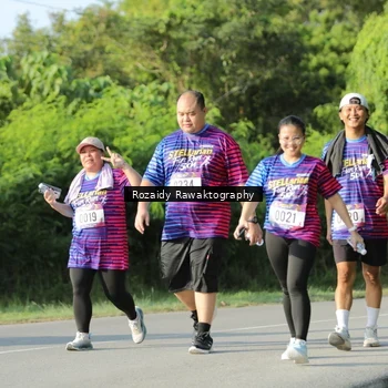 Runner Photo 8006043