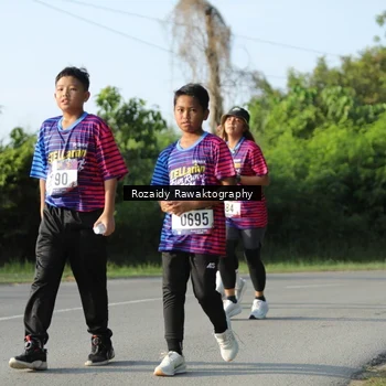 Runner Photo 8006050