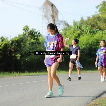 Runner Photo 8006053