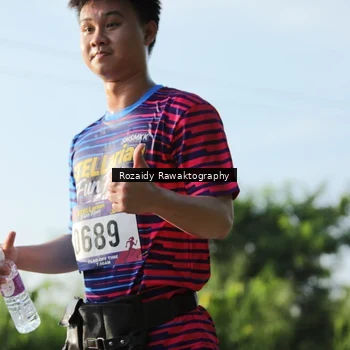 Runner Photo 8006069