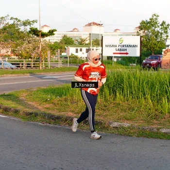 Runner Photo 8006076