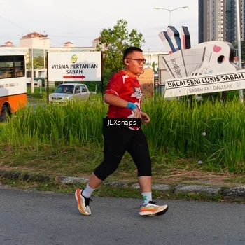 Runner Photo 8006101