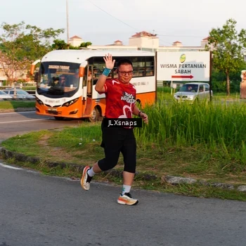 Runner Photo 8006104