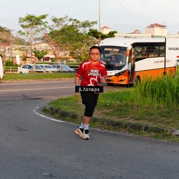 Runner Photo 8006108