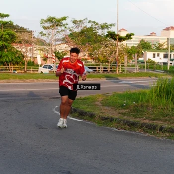 Runner Photo 8006119