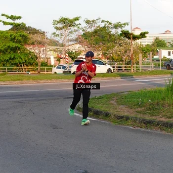 Runner Photo 8006126