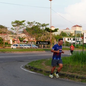 Runner Photo 8006153