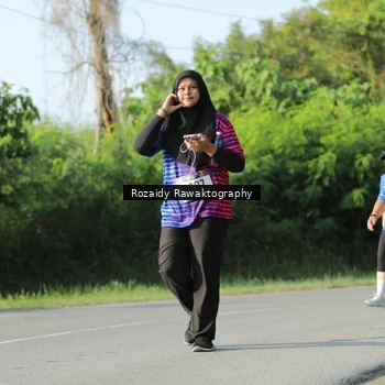 Runner Photo 8006175
