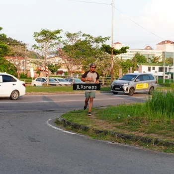 Runner Photo 8006186