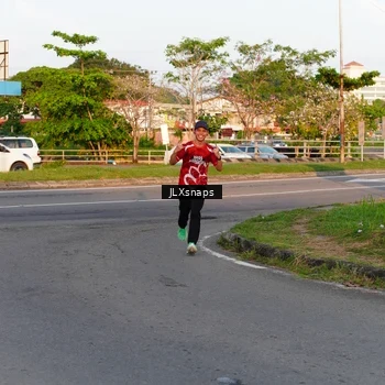 Runner Photo 8006189