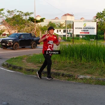 Runner Photo 8006199