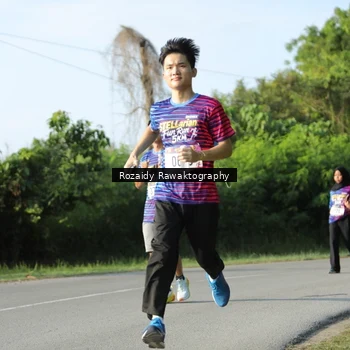 Runner Photo 8006205