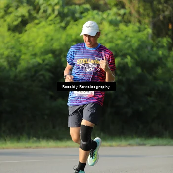 Runner Photo 8006210