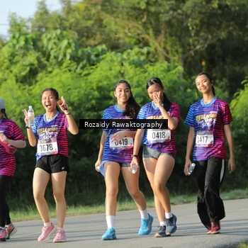 Runner Photo 8006224