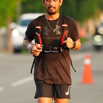 Runner Photo 8006230