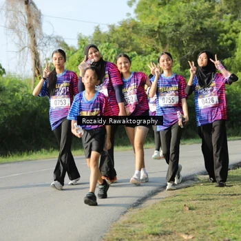 Runner Photo 8006238