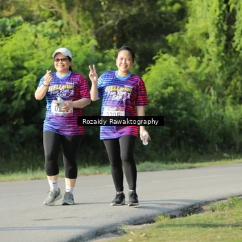 Runner Photo 8006248