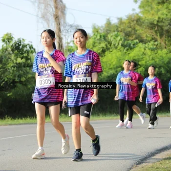 Runner Photo 8006249