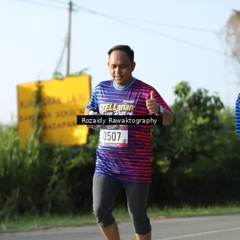 Runner Photo 8006283