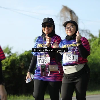 Runner Photo 8006299