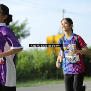 Runner Photo 8006305
