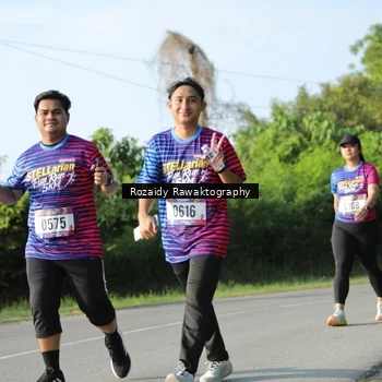Runner Photo 8006312