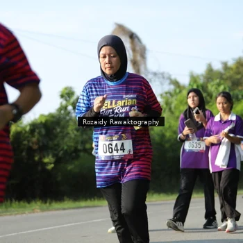 Runner Photo 8006315