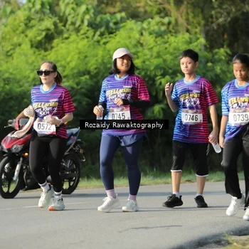 Runner Photo 8006341
