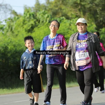 Runner Photo 8006356