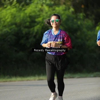Runner Photo 8006372