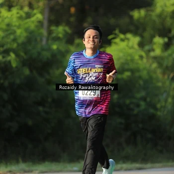 Runner Photo 8006375