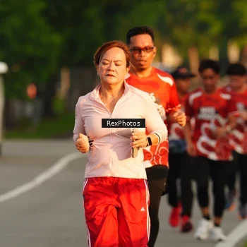 Runner Photo 8006386