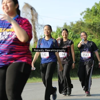 Runner Photo 8006387