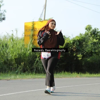 Runner Photo 8006414