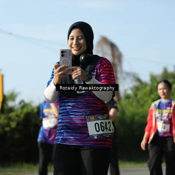 Runner Photo 8006417
