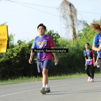 Runner Photo 8006455