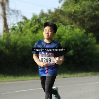 Runner Photo 8006538