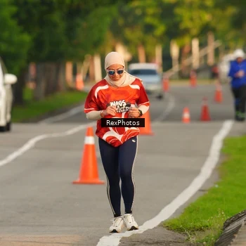 Runner Photo 8006565