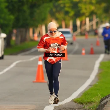 Runner Photo 8006566