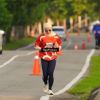 Runner Photo 8006570