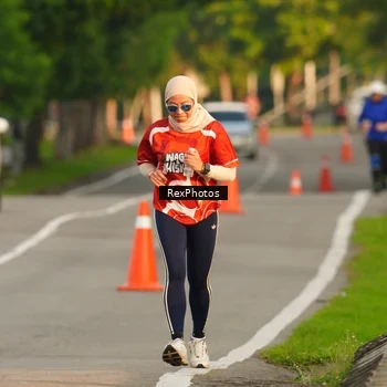 Runner Photo 8006577