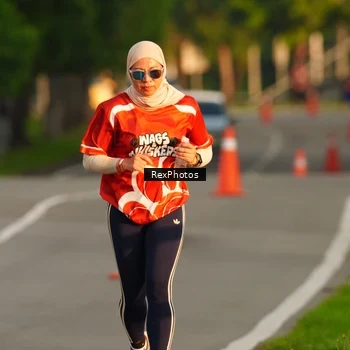 Runner Photo 8006602