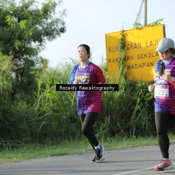Runner Photo 8006613