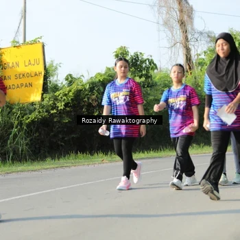 Runner Photo 8006630