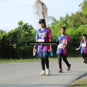 Runner Photo 8006638