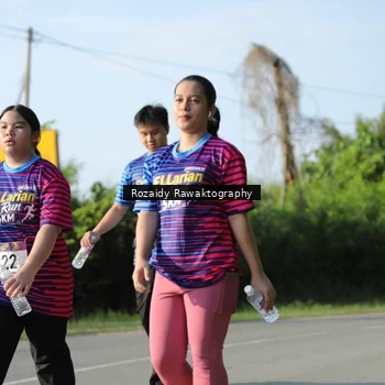 Runner Photo 8006640