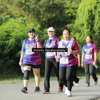 Runner Photo 8006660
