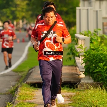Runner Photo 8006674
